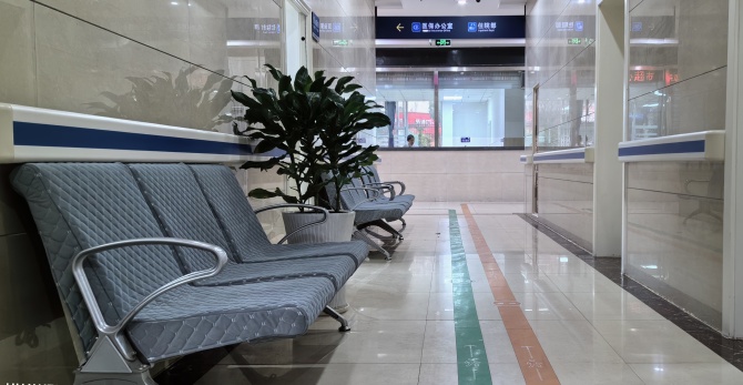 小舉措大溫暖，讓患者不坐“冷板凳”