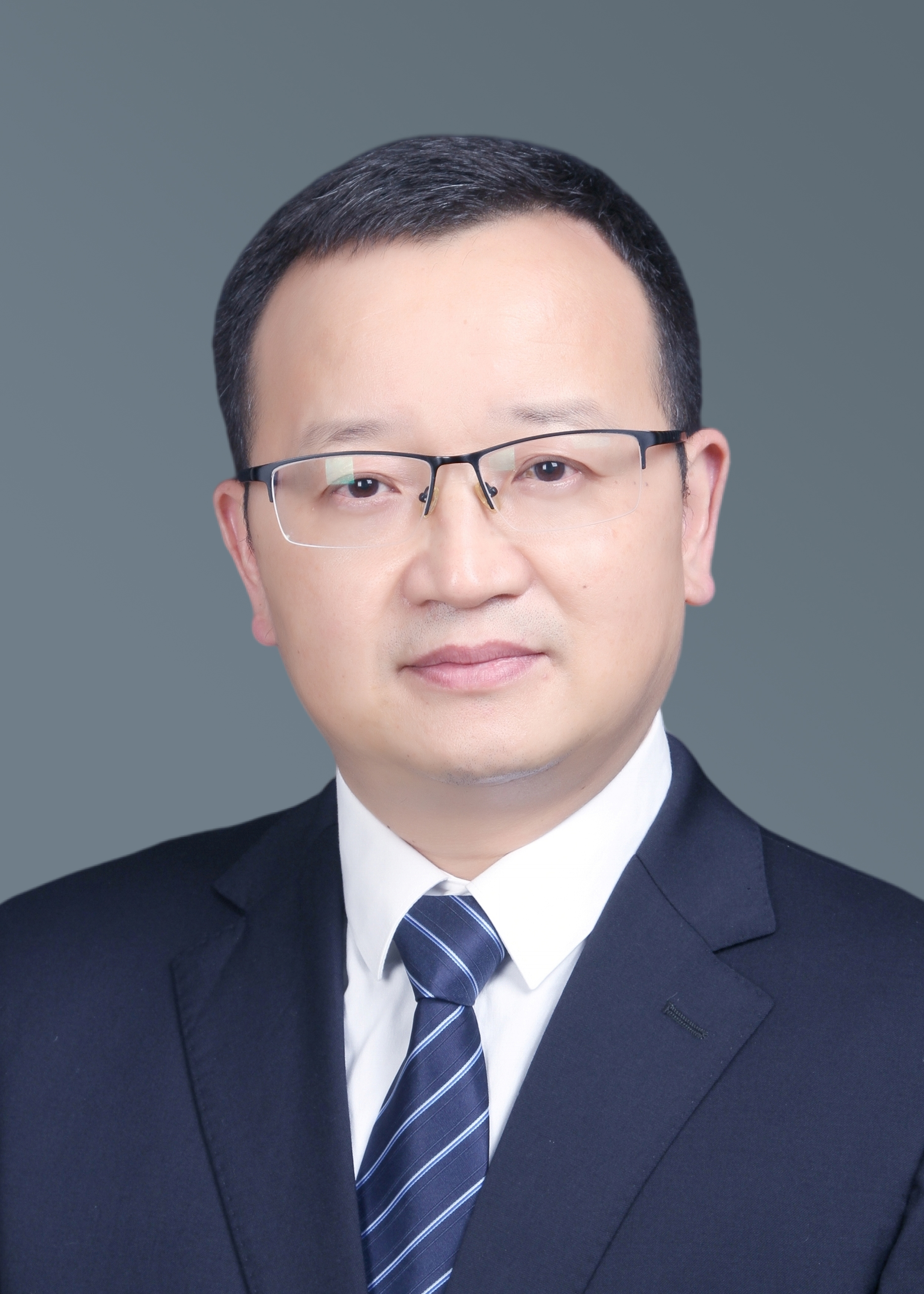 黃偉