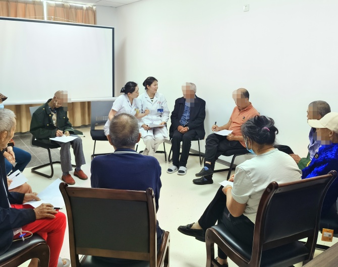腫瘤科團(tuán)體心理輔導(dǎo).jpg