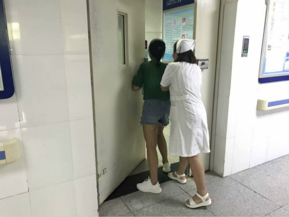 護(hù)理安全重預(yù)防，突擊演練見成效